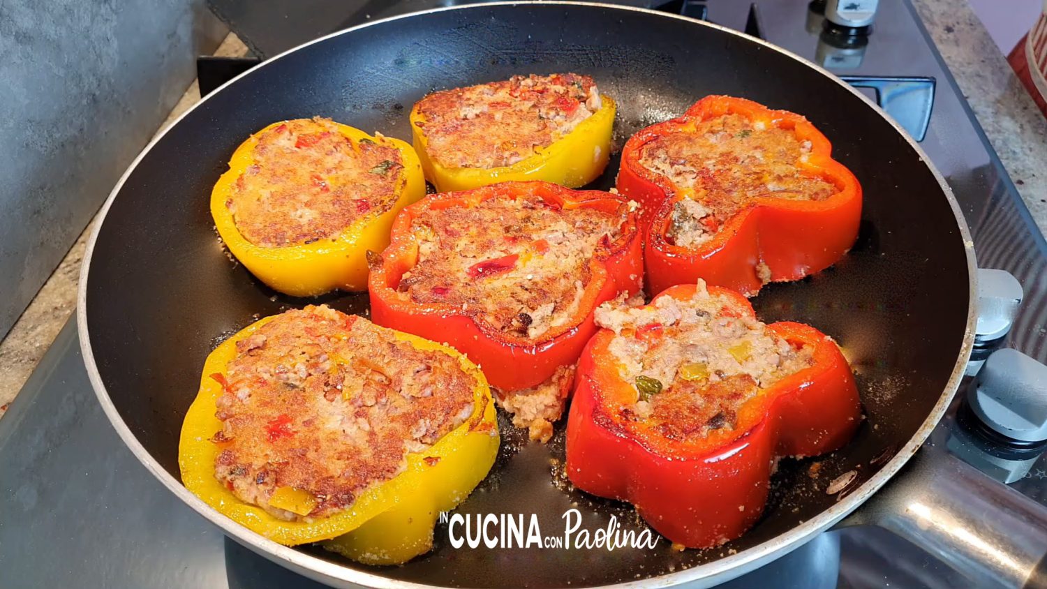 Peperoni Ripieni In Padella In Cucina Con Paolina